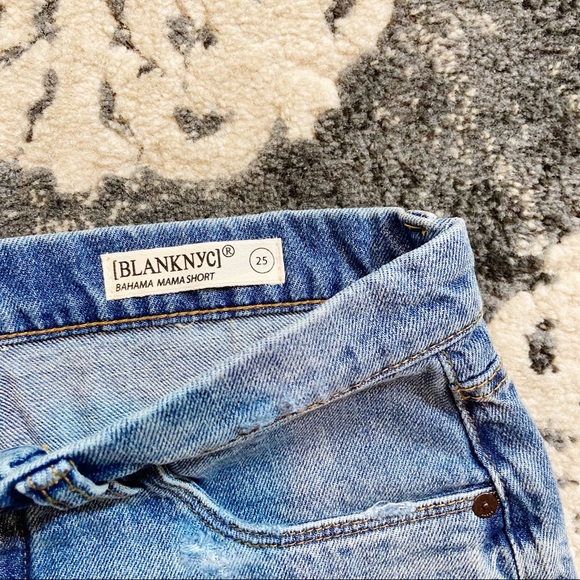 Blank NYC distressed denim jean shorts - Picture 3 of 6